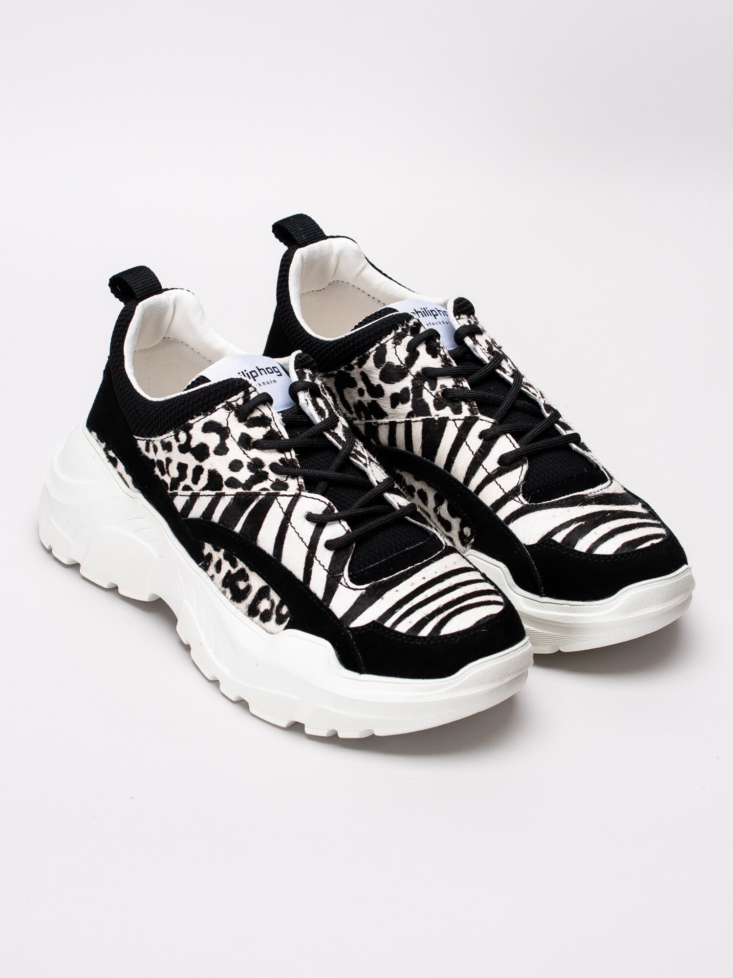 57191102 Philip Hog Amanda Zebra svartvita platåsneakers med zebra och jaguarmönster-3