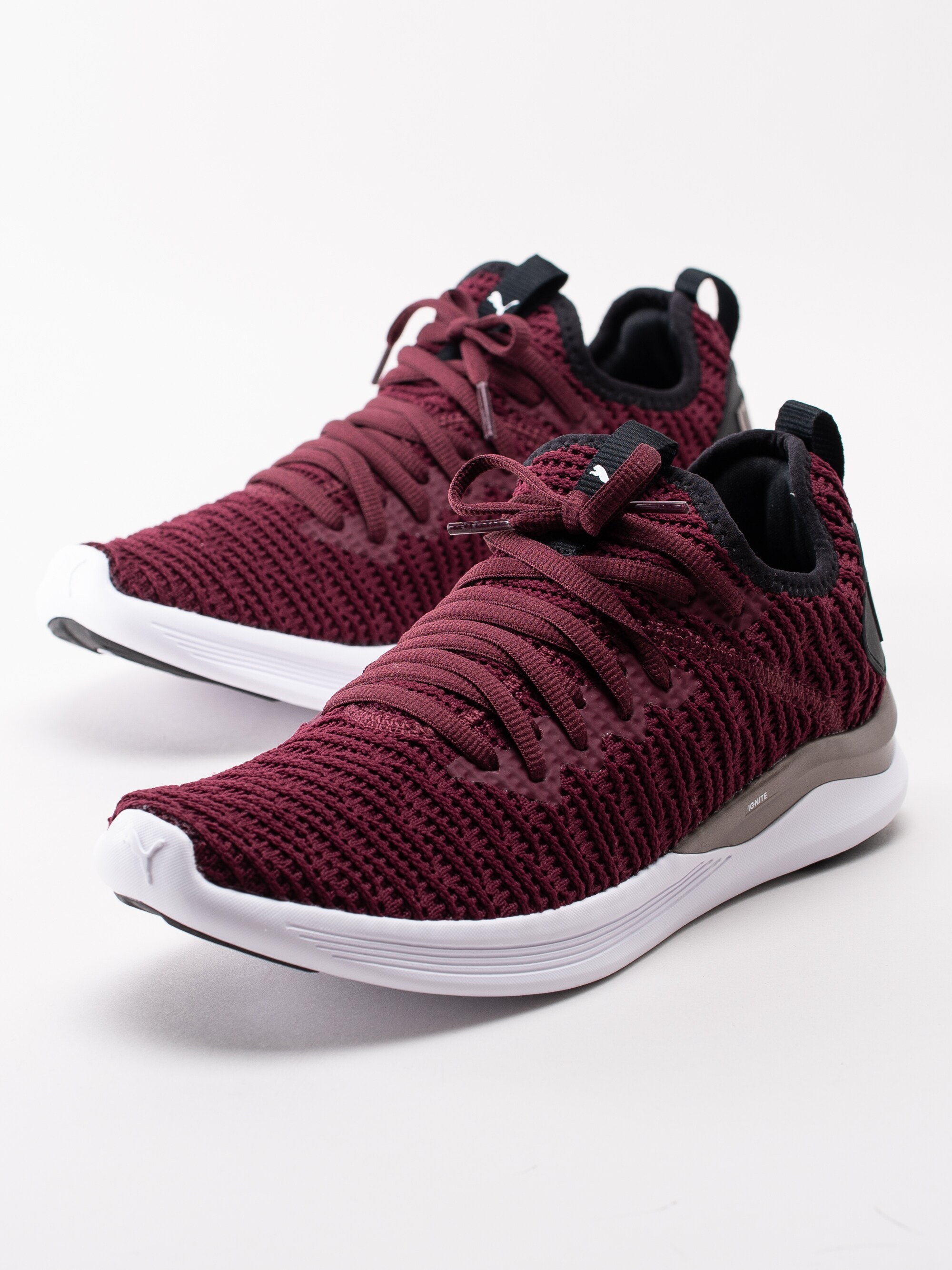 57191106 Puma Ignite Flash Luxe W 191292-003 mörklila slip ons sportskor-6