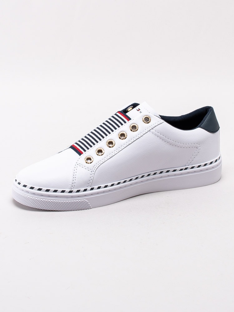 57201105 Tommy Hilfiger Tommy Elastic City Sneaker FW04783-YBS Vita slip on sneakers med flerfärgad resår-2