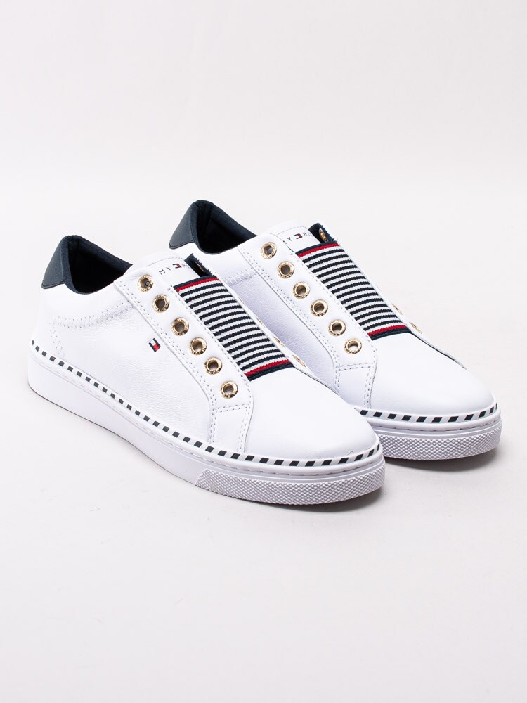 57201105 Tommy Hilfiger Tommy Elastic City Sneaker FW04783-YBS Vita slip on sneakers med flerfärgad resår-3