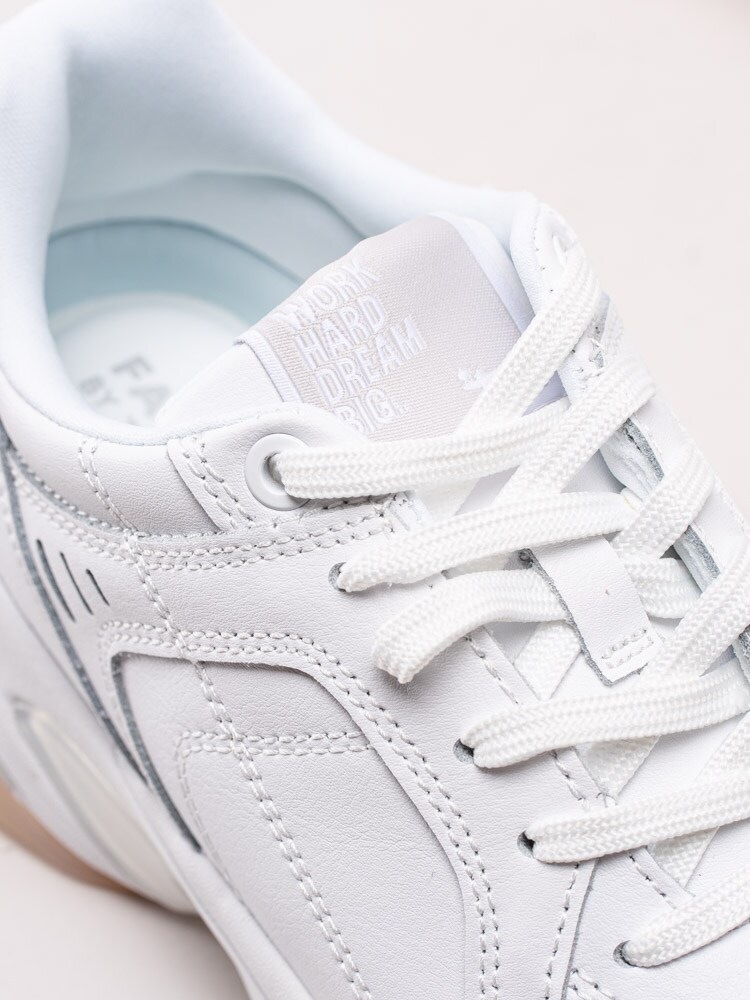 57201127 Tamaris Fashletics 1-23735-24-146 Vita sportiga sneakers-7