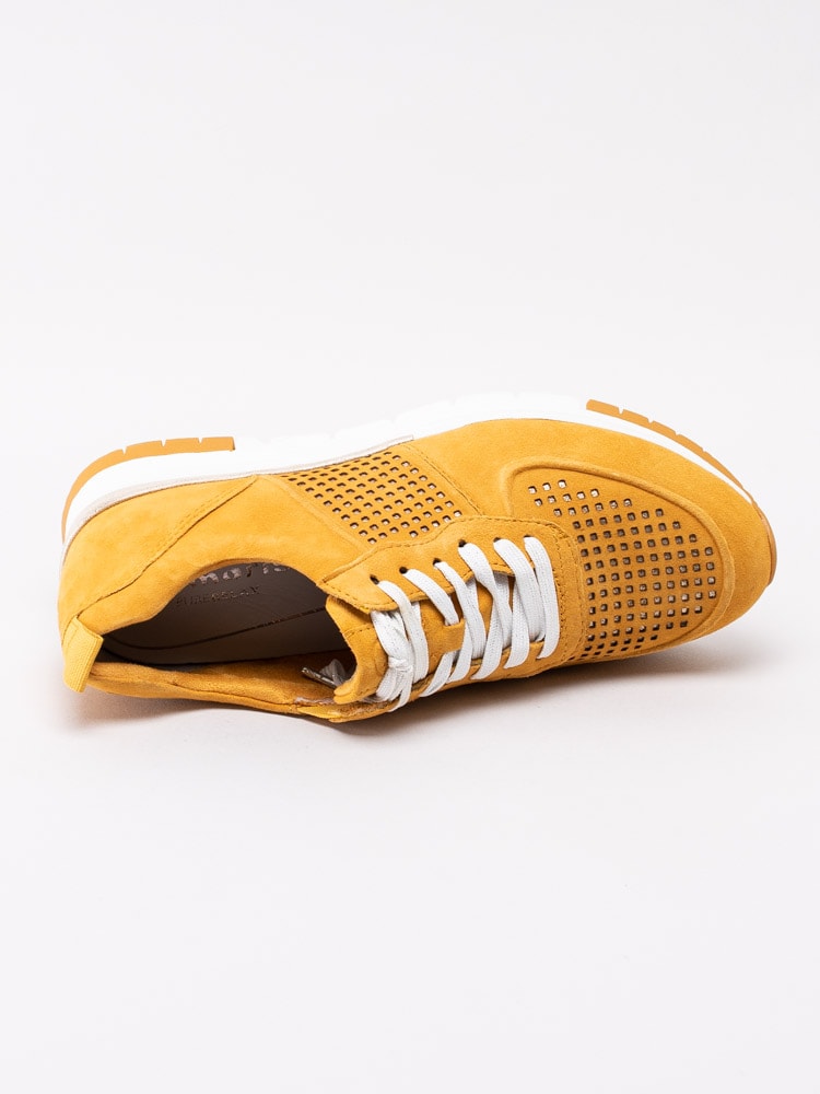 57201134 Tamaris Pure Relax 1-23745-24-656 gula platåsneakers i mocka -4