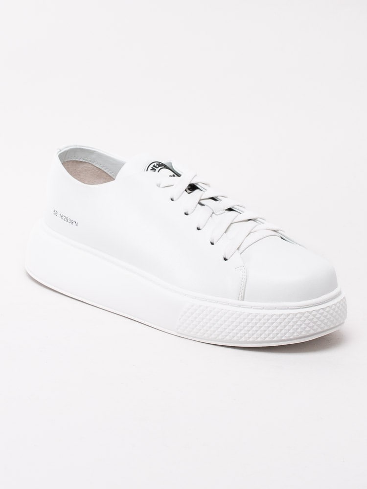 57203077 Pavement Entourage JCBG-003-2-1-030 Vita platåsneakers i skinn-1