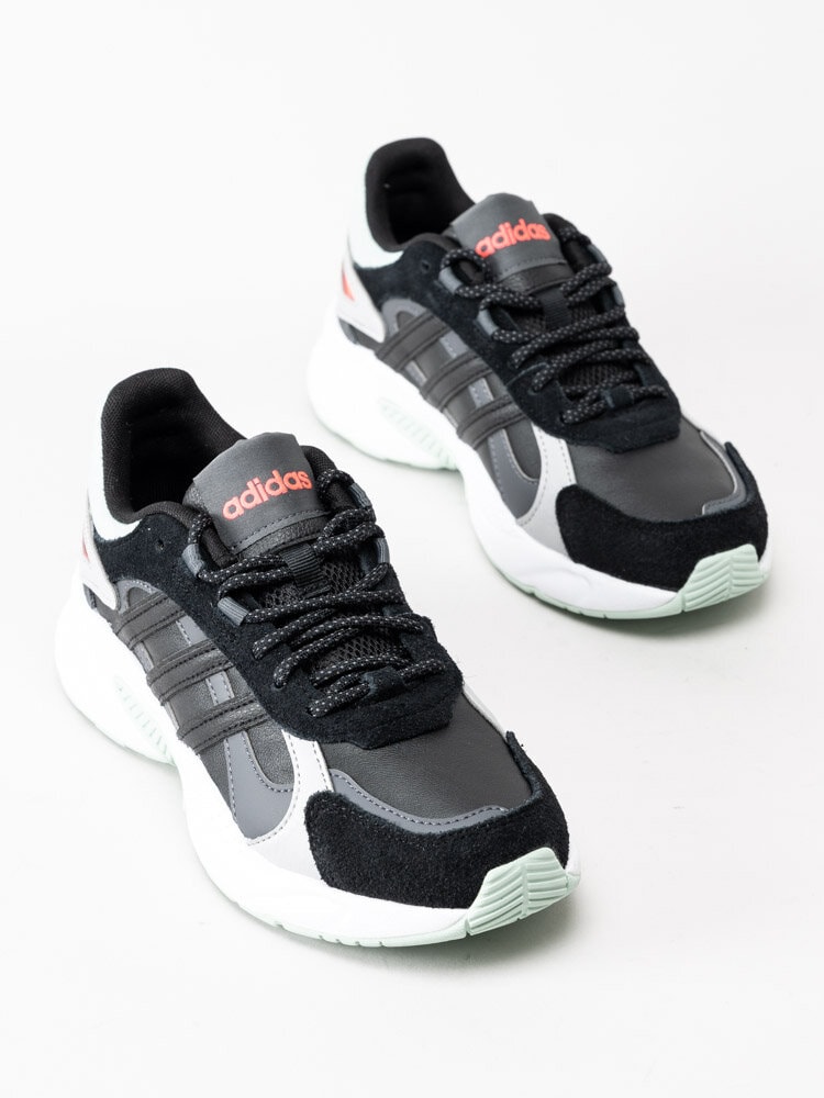 Adidas - Crazychaos Shadow - Svartgrå sneakers med tuffa detaljer