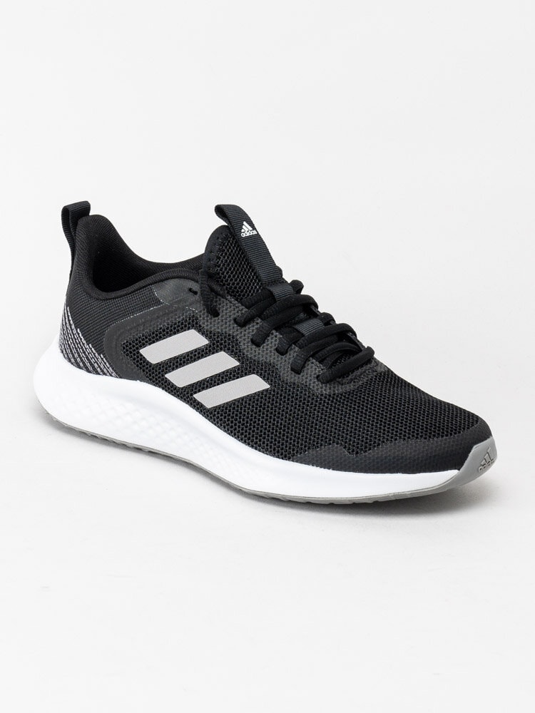 Adidas - Fluidstreet - Svarta sportskor med vita stripes