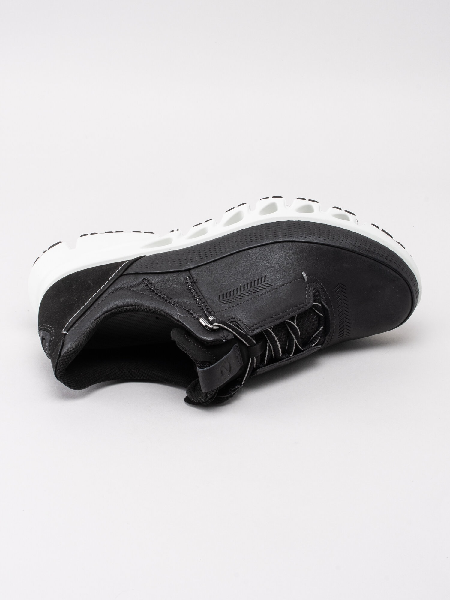 Ecco - Multi-Vent W GTX - Svarta gore-tex surround sneakers
