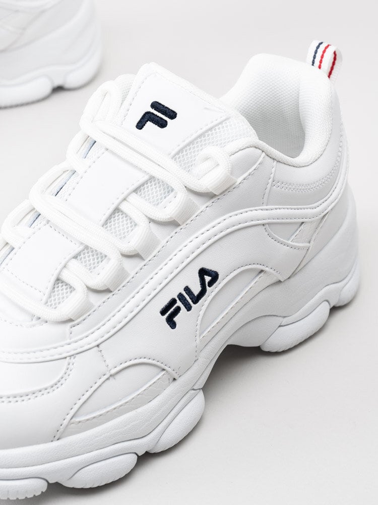 FILA - Strada Dreamster Wmn - Vita sneakers med cool sula