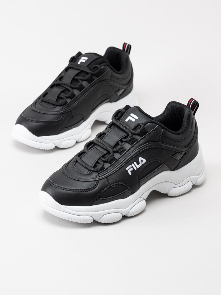 FILA - Strada Dreamster Wmn - Svarta sneakers med cool vit sula