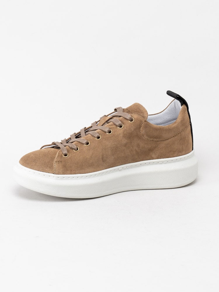 Pavement - Dee - Beige platåsneakers i mocka