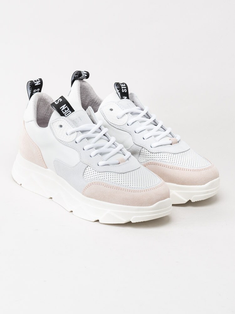 Steve Madden - Pitty - Vita platåsneakers med rosa detaljer