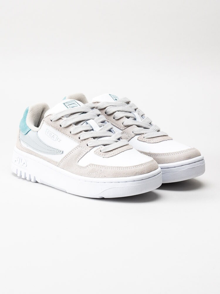 FILA - FXVentuno S Low Wmn - Vita sneakers med grå och turkosa detaljer