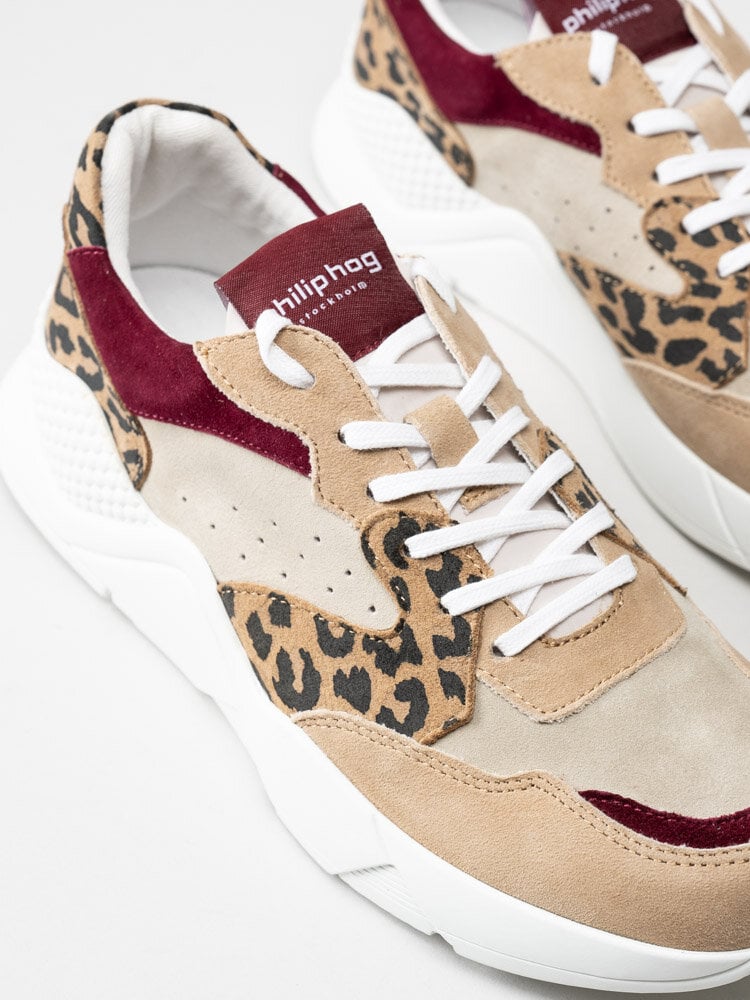 Philip Hog - Tova - Beige sneakers i mocka med leoprint