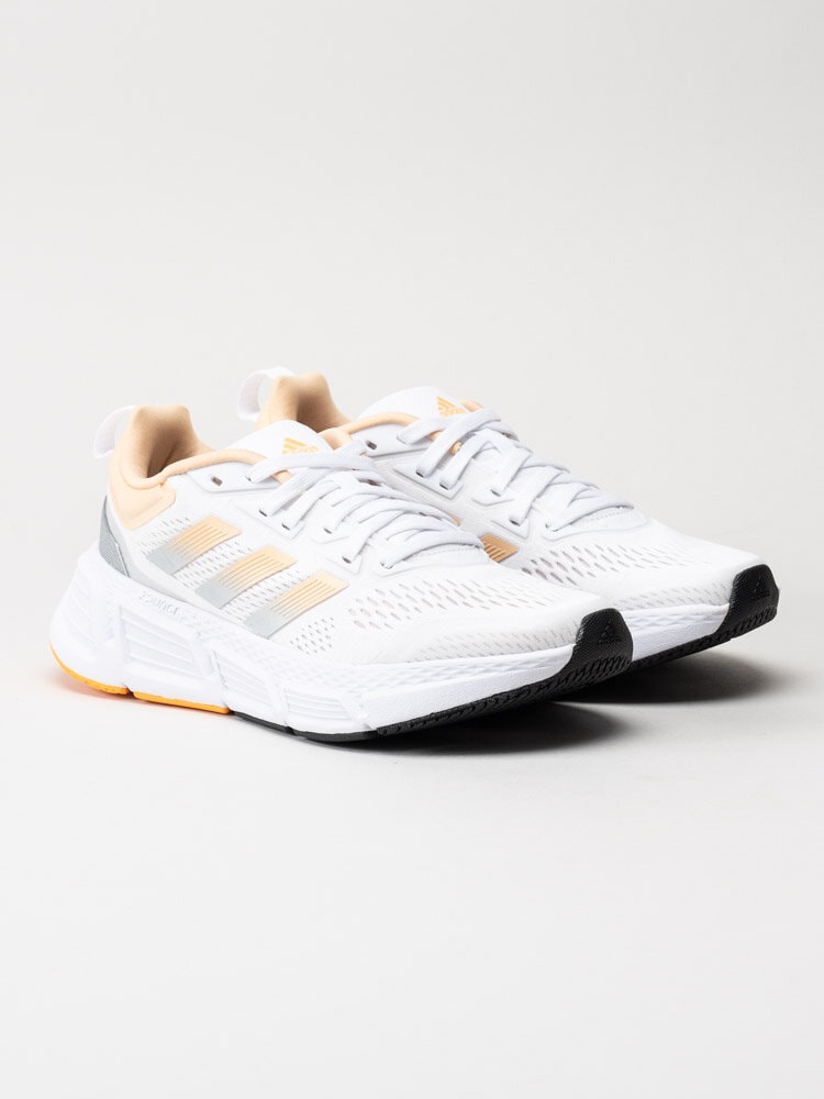 Adidas - Questar - Vita sneakers i textil