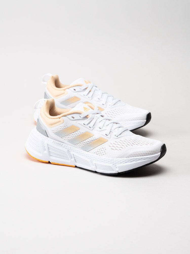 Adidas - Questar - Vita sneakers i textil