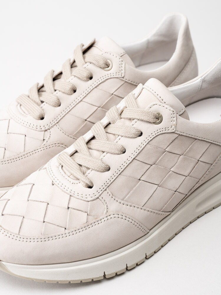 Gabor - Beige sneakers i flätad nubuck
