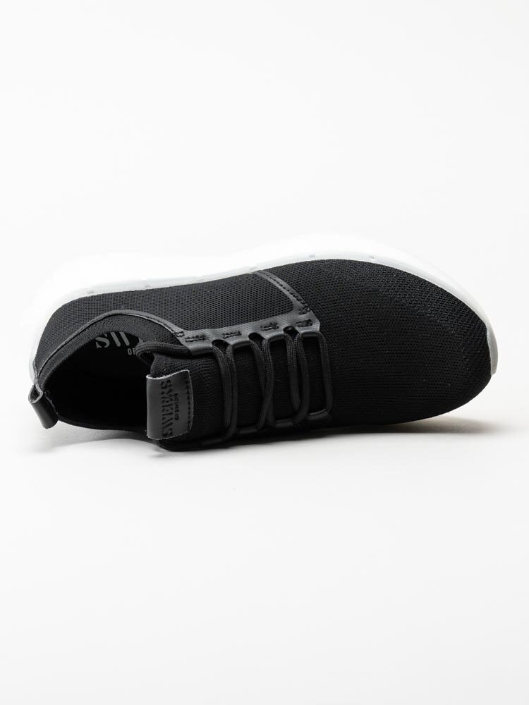 Sweeks - Vera - Svarta slip on sneakers i textil