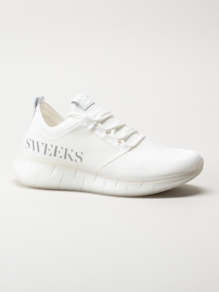 Sweeks - Vera - Vita slip on sneakers i textil