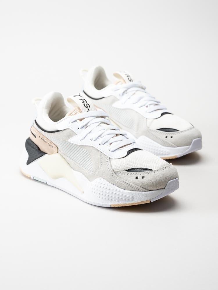 Puma - RS-X Reinvent Wns - Beige flerfärgade sneakers i mocka