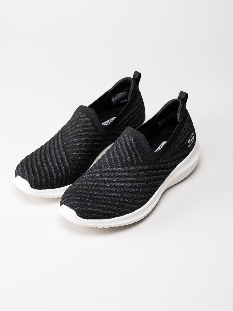 Skechers - Ultra Flex Cool Streak - Svarta slip on sneakers i textil