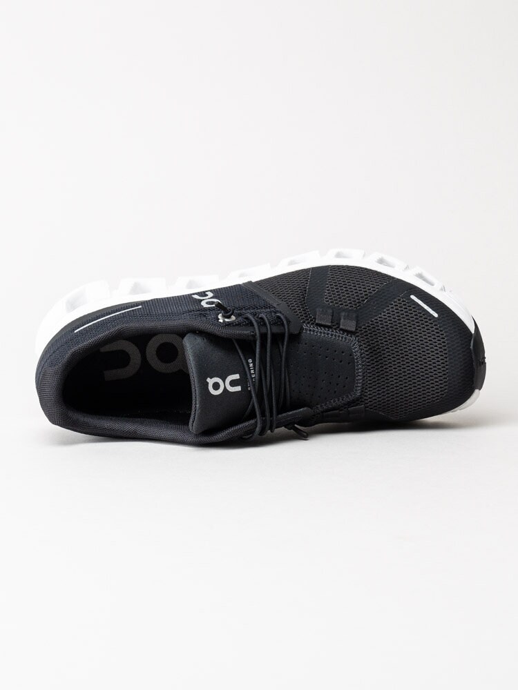 On - Cloud 5 - Svarta sportiga sneakers i textil