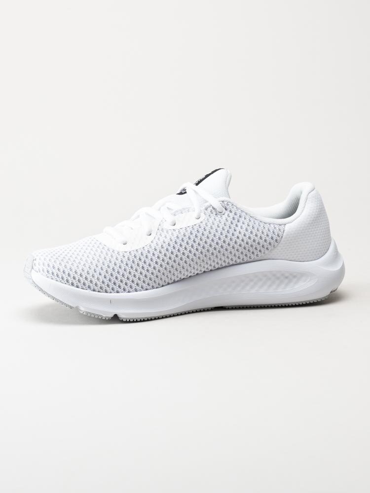 Under Armour - Charged Pursuit 3 - Vita sneakers i textil