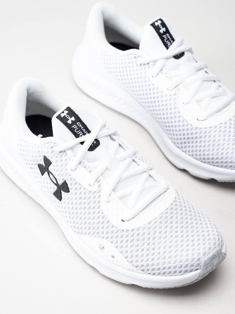 Under Armour - Charged Pursuit 3 - Vita sneakers i textil