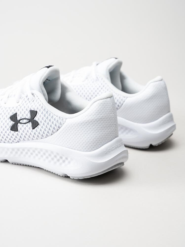 Under Armour - Charged Pursuit 3 - Vita sneakers i textil