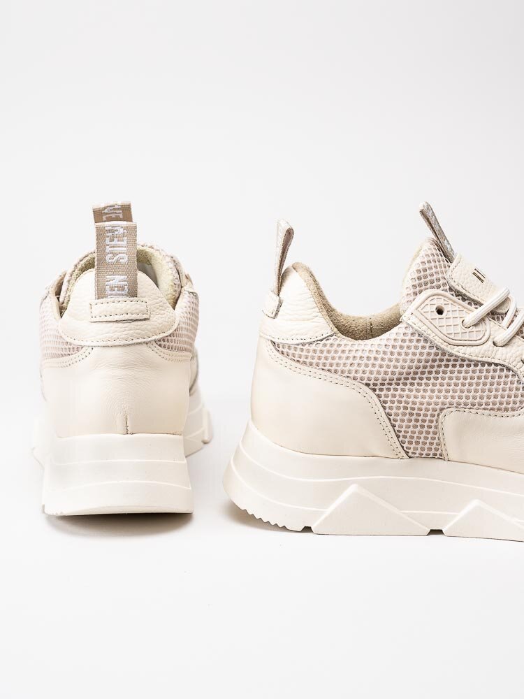 Steve Madden - Pitty - Off white platåsneakers i skinn och textil