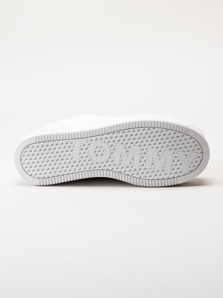 Tommy Hilfiger - Platform ESS - Vita platåsneakers i skinn och syntet