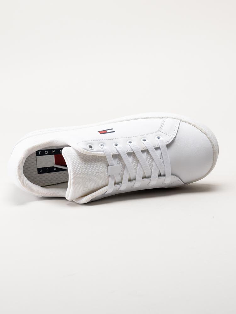 Tommy Hilfiger - Platform ESS - Vita platåsneakers i skinn och syntet