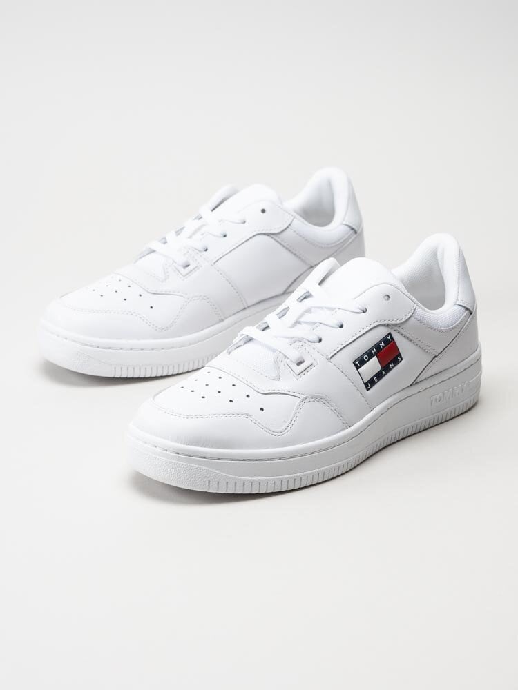 Tommy Hilfiger - Retro Basket Wmn - Vita basketinspirerade sneakers