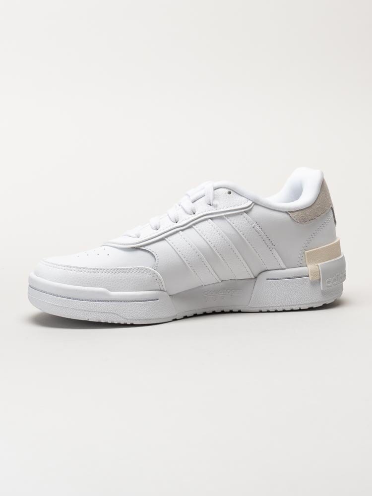 Adidas - PostMove SE - Vita sneakers i skinnimitation