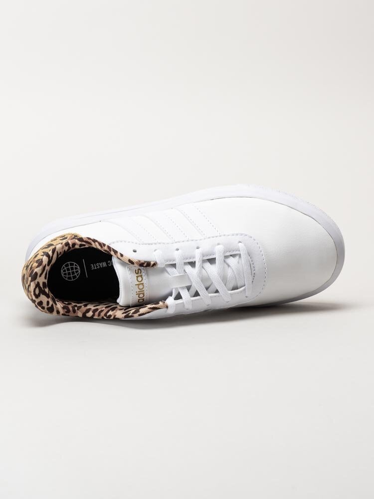 Adidas - Court Platform - Vita sneakers i skinnimitation