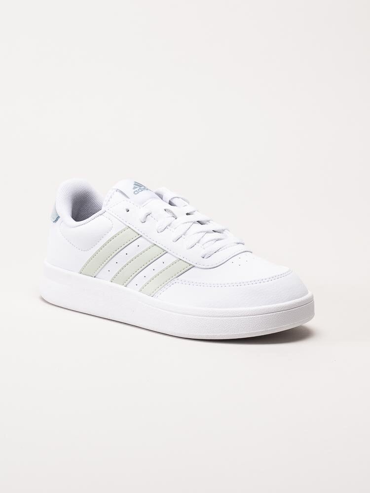 Adidas - Breaknet 2.0 - Vita sneakers med tre ljusgröna stripes