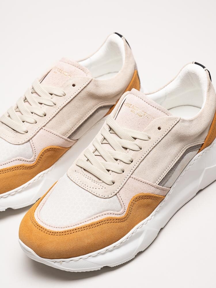 Sneaky Steve - Yazzi W - Beige chunky sneakers