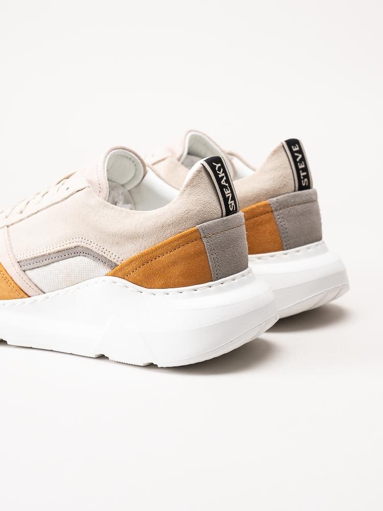 Sneaky Steve - Yazzi W - Beige chunky sneakers