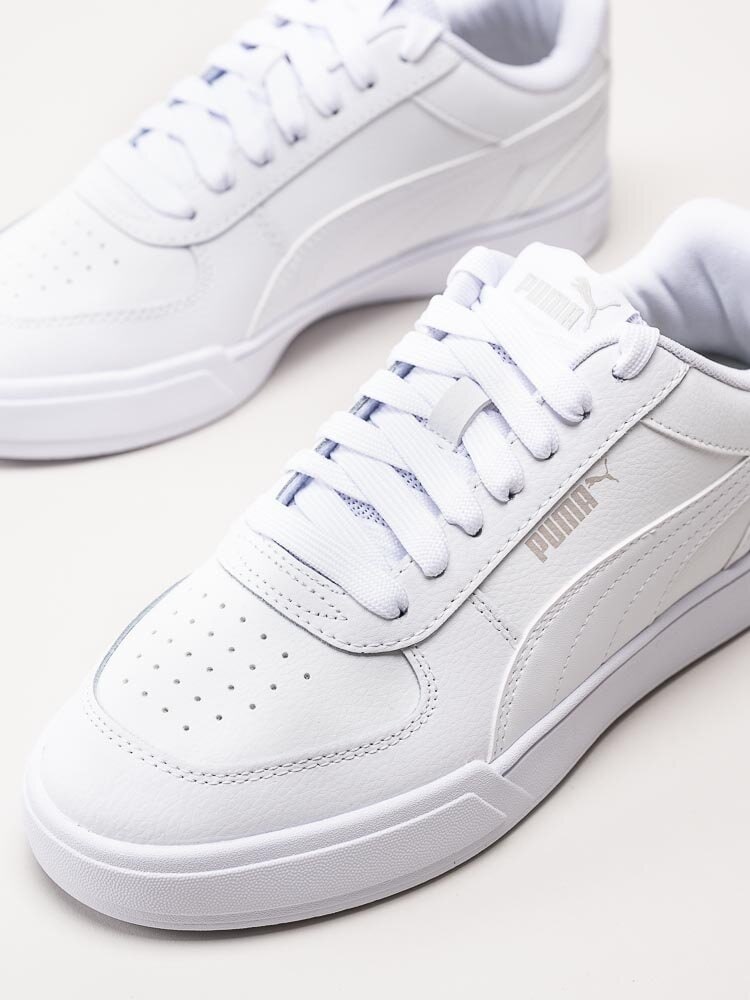 Puma - Caven - Vita sneakers i skinn