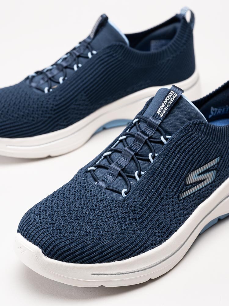 Skechers - Go Walk Arch Fit Crystal Waves - Mörkblå sneakers i textil