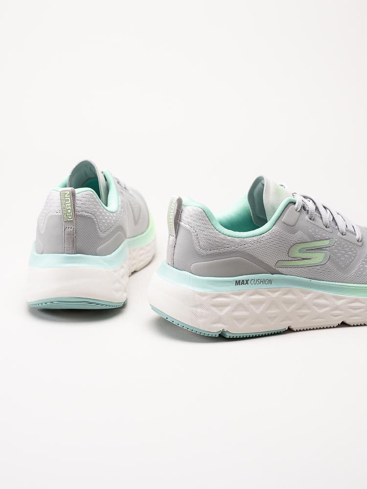 Skechers - Max Cushioning Delta Ultimate - Grå sportskor i textil