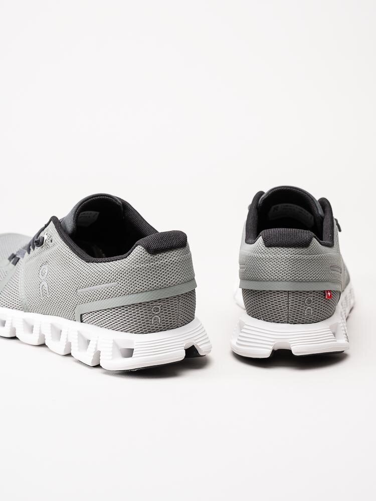 On - Cloud 5 - Gröna sportiga sneakers i textil