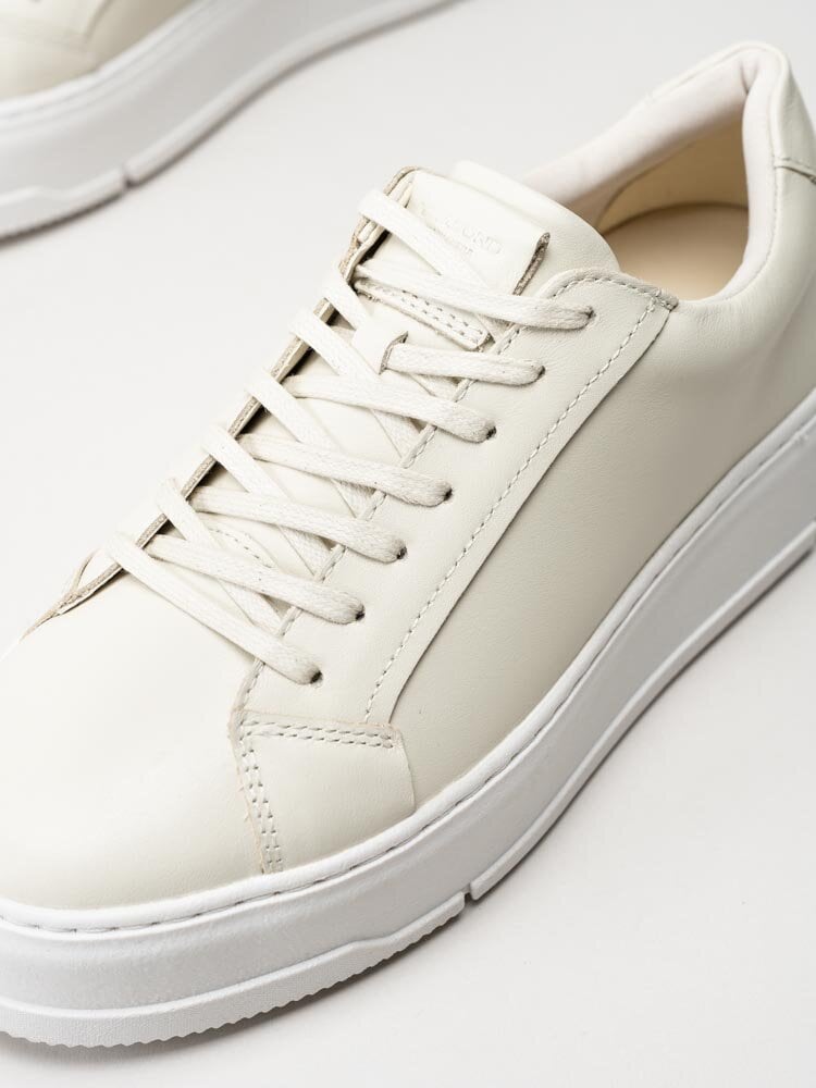 Vagabond - Judy - Off white platåsneakers i skinn