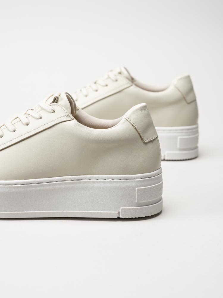 Vagabond - Judy - Off white platåsneakers i skinn