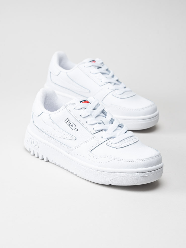 FILA - Fxventuno L Low Wmn - Vita sneakers i skinn