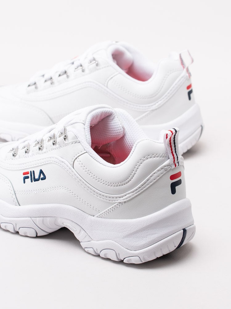 FILA - Strada Low Wmn - Vita 90-tals sneakers