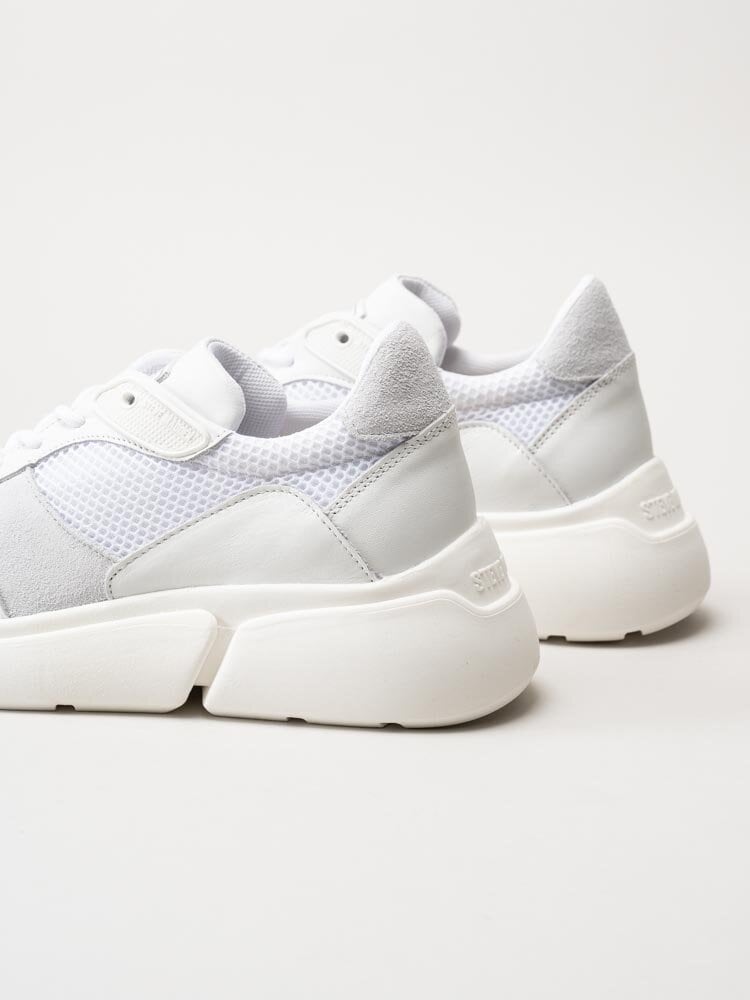 Steve Madden - Many - Vita platåsneakers i skinn