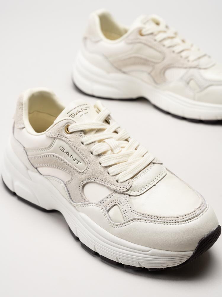 Gant Footwear - Neuwill - Vita chunky sneakers i mocka