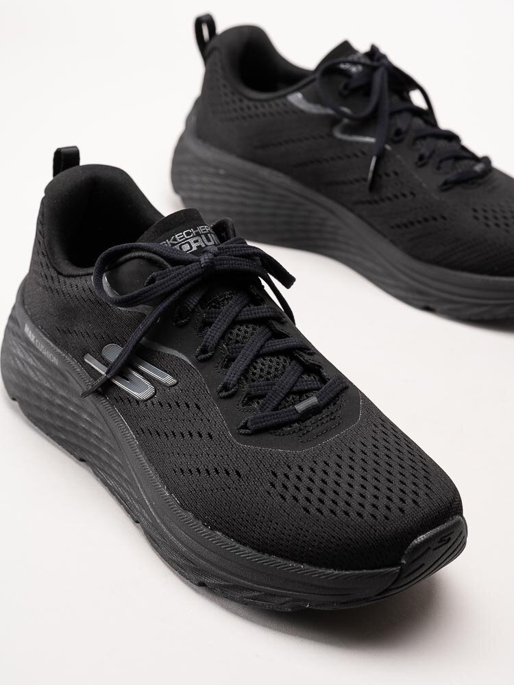 Skechers - Max Cushioning Elite 2.0 - Svarta sportskor i textil