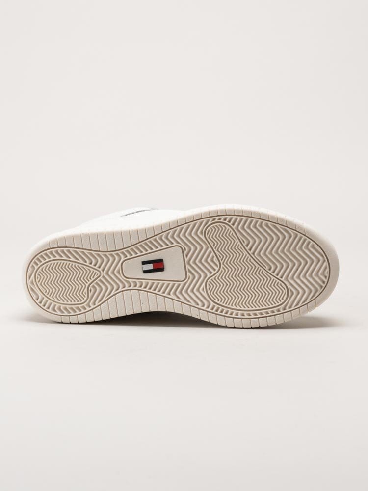 Tommy Hilfiger - Retro Basket Platform - Vita platåsneakers i skinn