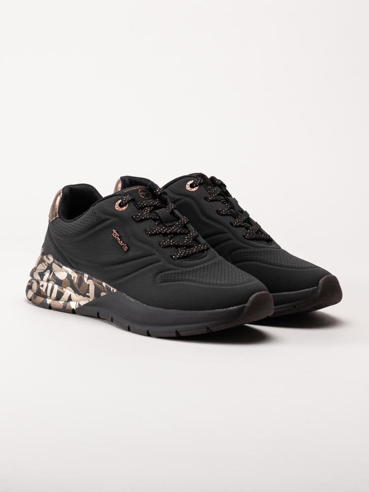 Tamaris - Svarta sneakers i syntet