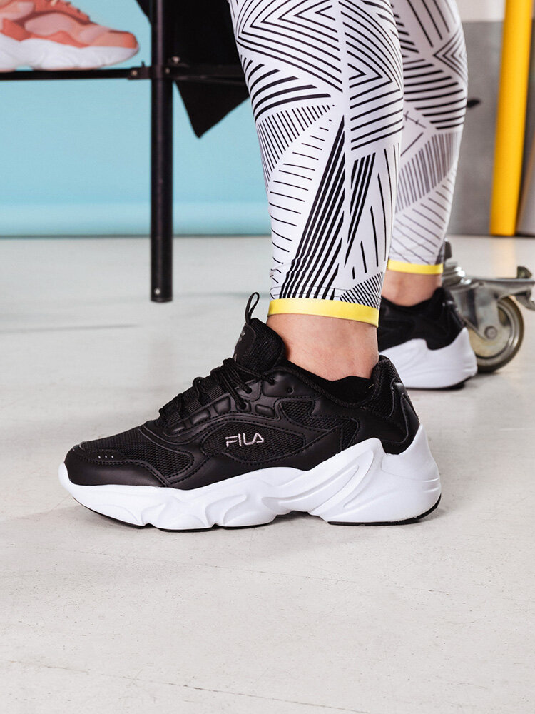 FILA - Collene Wmn - Svarta chunky sneakers